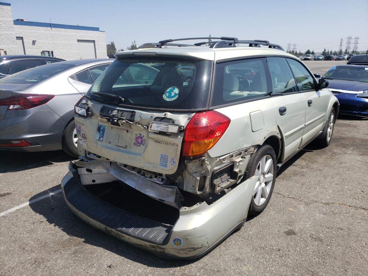 Photo 4 from auction – 2006 SUBARU LEGACY OUT with VIN 4S4BP61C667341804