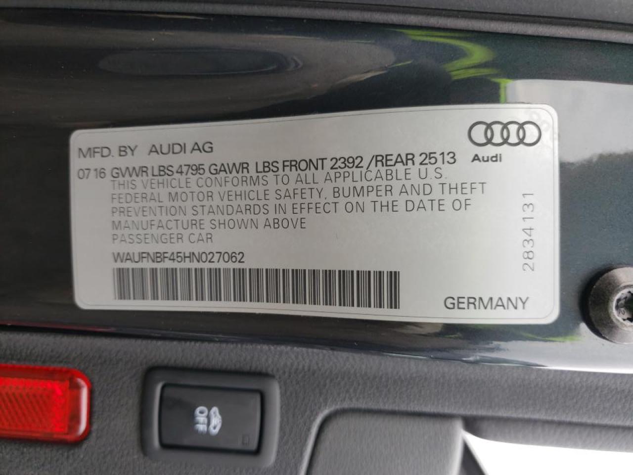 Photo 10 from auction – 2017 AUDI A4 PRESTIG with VIN WAUFNBF45HN027062