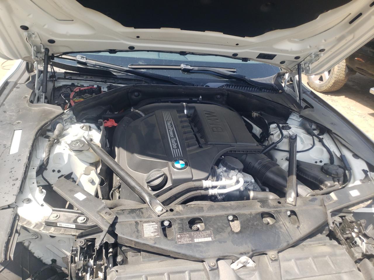Photo 12 from auction – 2013 BMW 740 LI with VIN WBAYE4C57DD137192