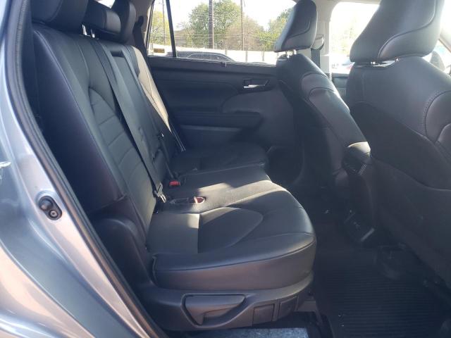 Photo 6 from auction – 2021 TOYOTA HIGHLANDER with VIN 5TDHZRBHXMS068728