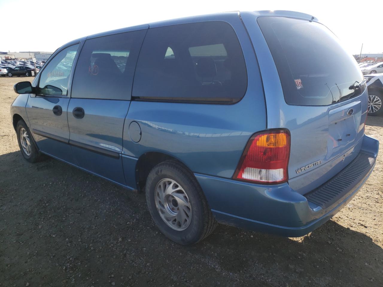 Photo 3 from auction – 2003 FORD WINDSTAR L with VIN 2FMZA55463BA78973
