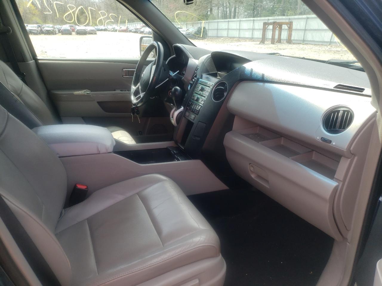 Photo 5 from auction – 2009 HONDA PILOT EXL with VIN 5FNYF48629B025403