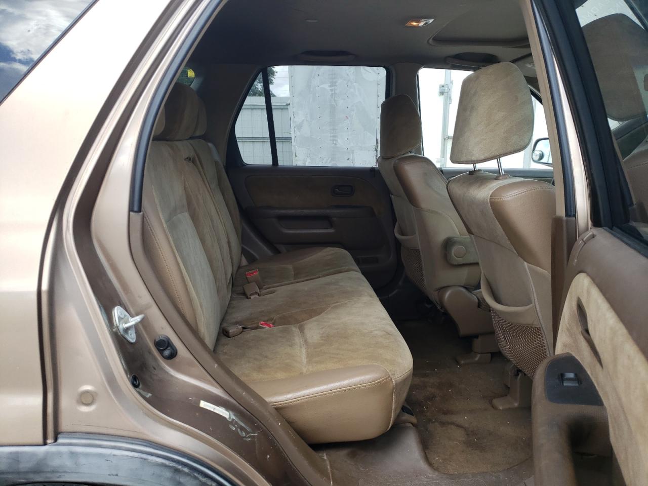 Photo 6 from auction – 2002 HONDA CR-V EX with VIN JHLRD78822C058517