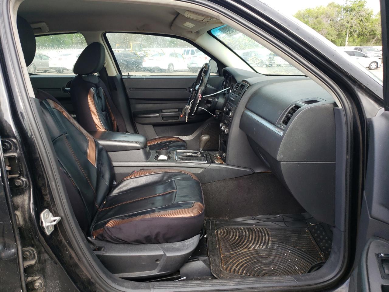 Photo 5 from auction – 2008 DODGE CHARGER with VIN 2B3KA43R28H323417