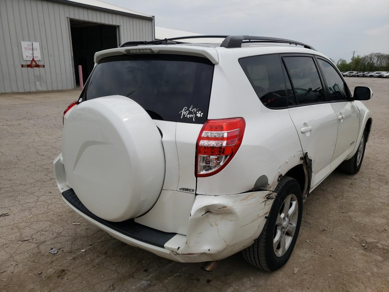 Photo 4 from auction – 2011 TOYOTA RAV4 LIMIT with VIN 2T3DK4DV9BW042027