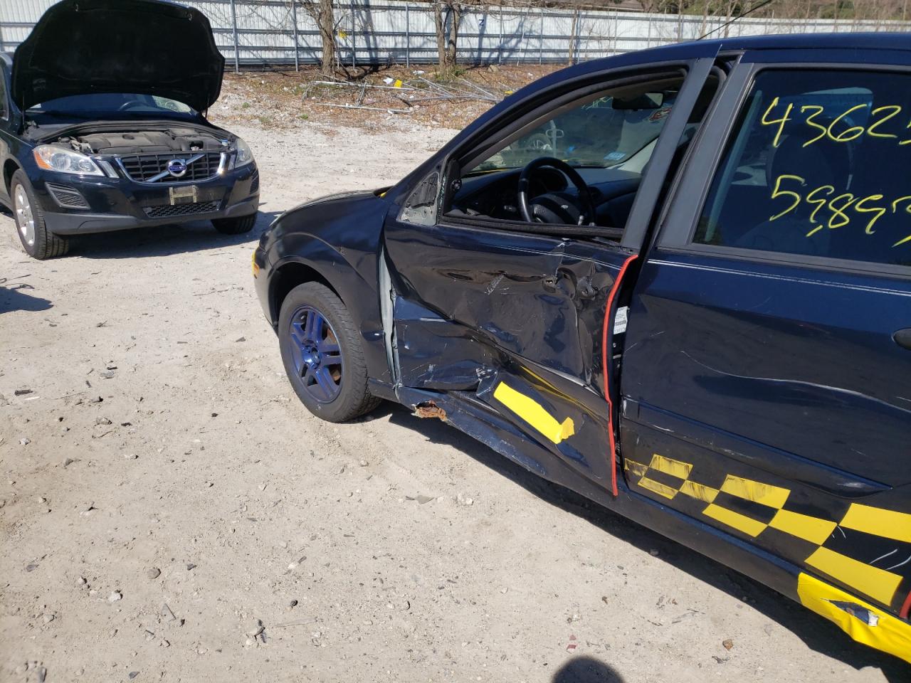 Photo 9 from auction – 2001 FORD FOCUS SE with VIN 1FAFP34311W379123
