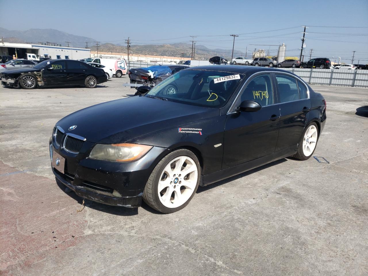 Photo 2 from auction – 2006 BMW 330 I with VIN WBAVB33536PS13420