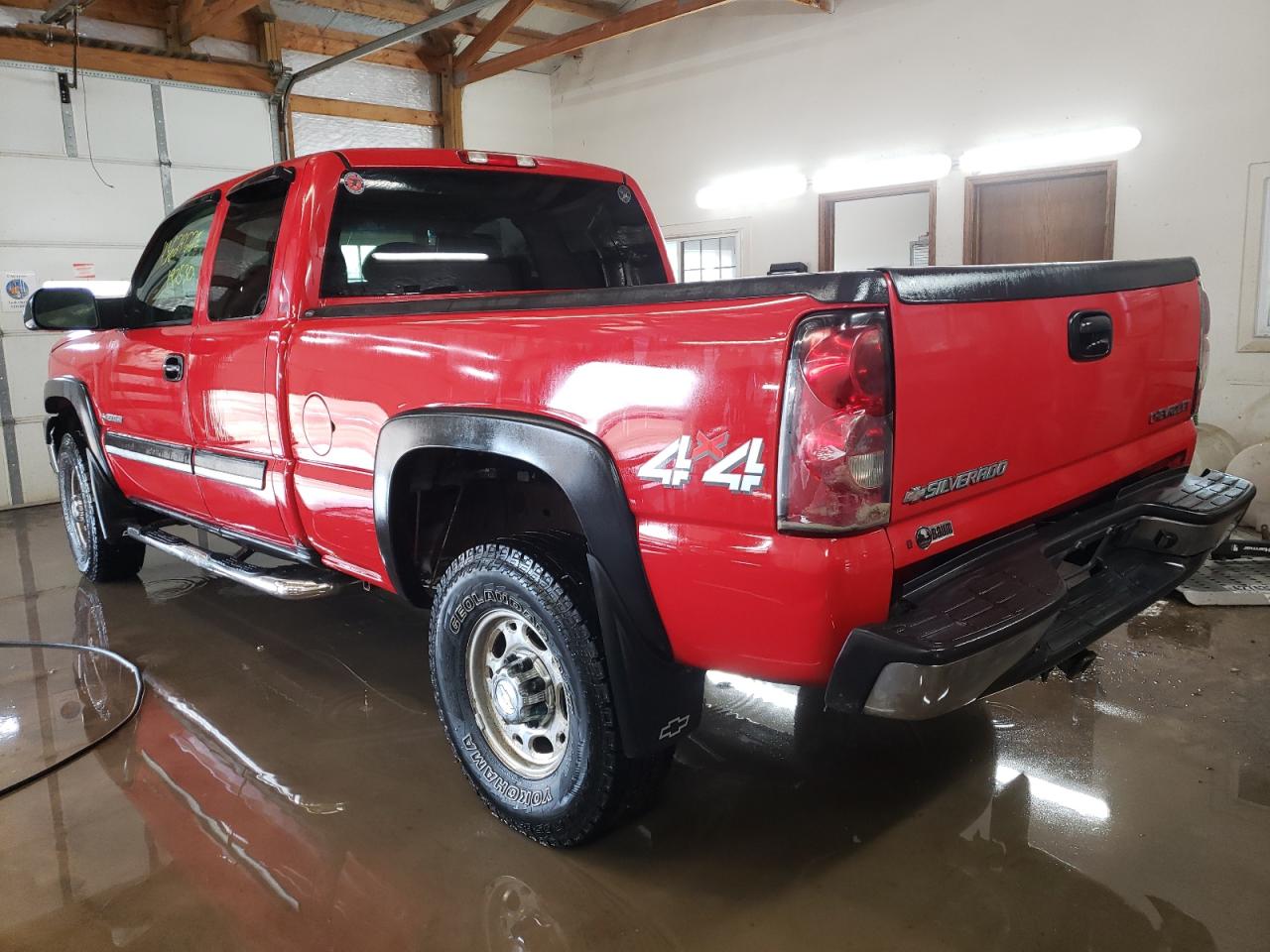 Photo 3 from auction – 2004 CHEVROLET SILVERADO with VIN 1GCHK29U74E100491
