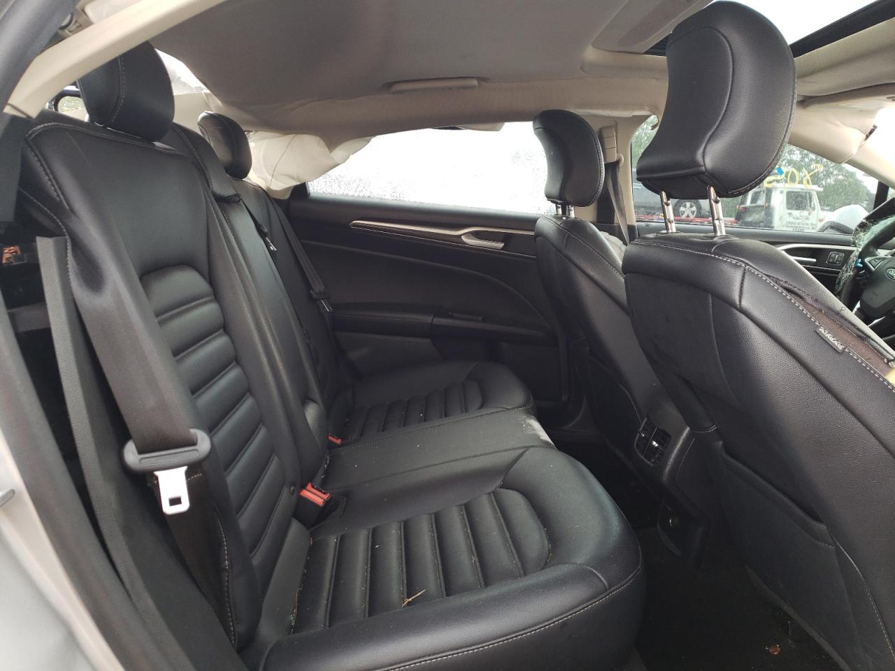 Photo 6 from auction – 2019 FORD FUSION SEL with VIN 3FA6P0CD9KR150041