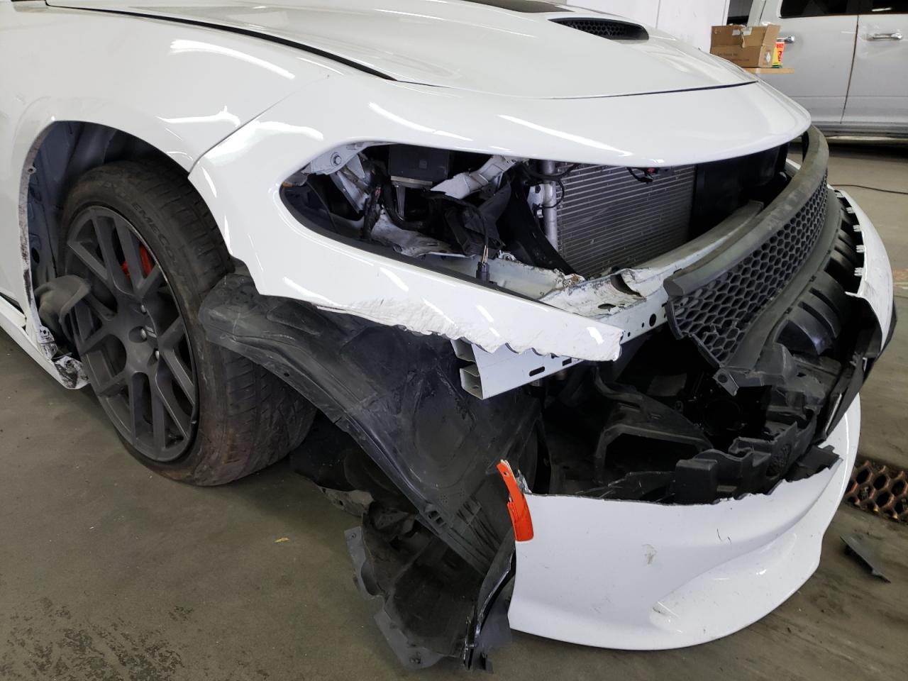 Photo 9 from auction – 2019 DODGE CHARGER R/ with VIN 2C3CDXCT0KH523490