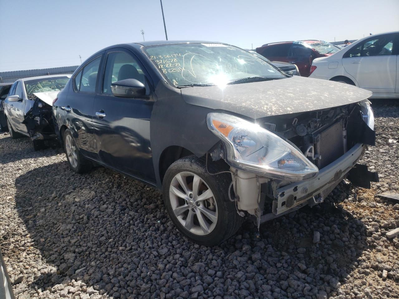NISSAN VERSA S 2015 with VIN 3N1CN7AP6FL929871 - Photo from auction