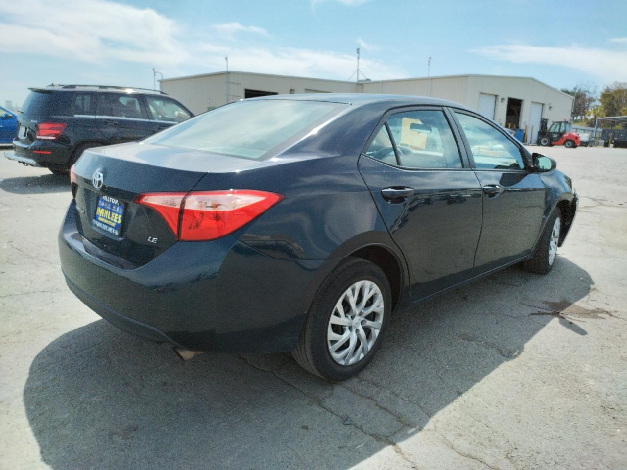 Photo 4 from auction – 2017 TOYOTA COROLLA L with VIN 2T1BURHE1HC754320