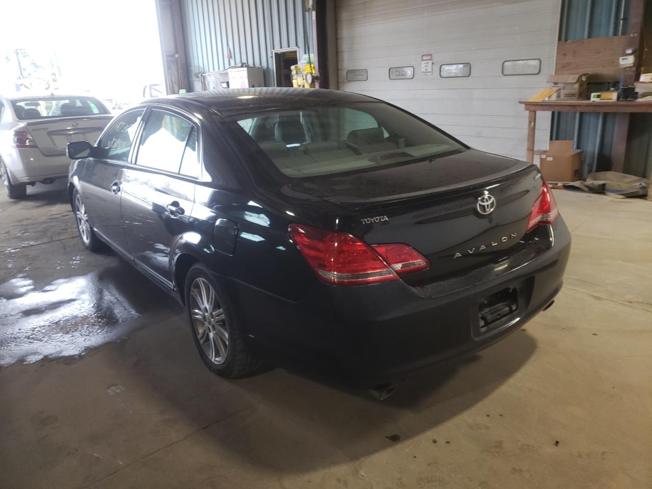 Photo 3 from auction – 2006 TOYOTA AVALON with VIN 4T1BK36B46U107272