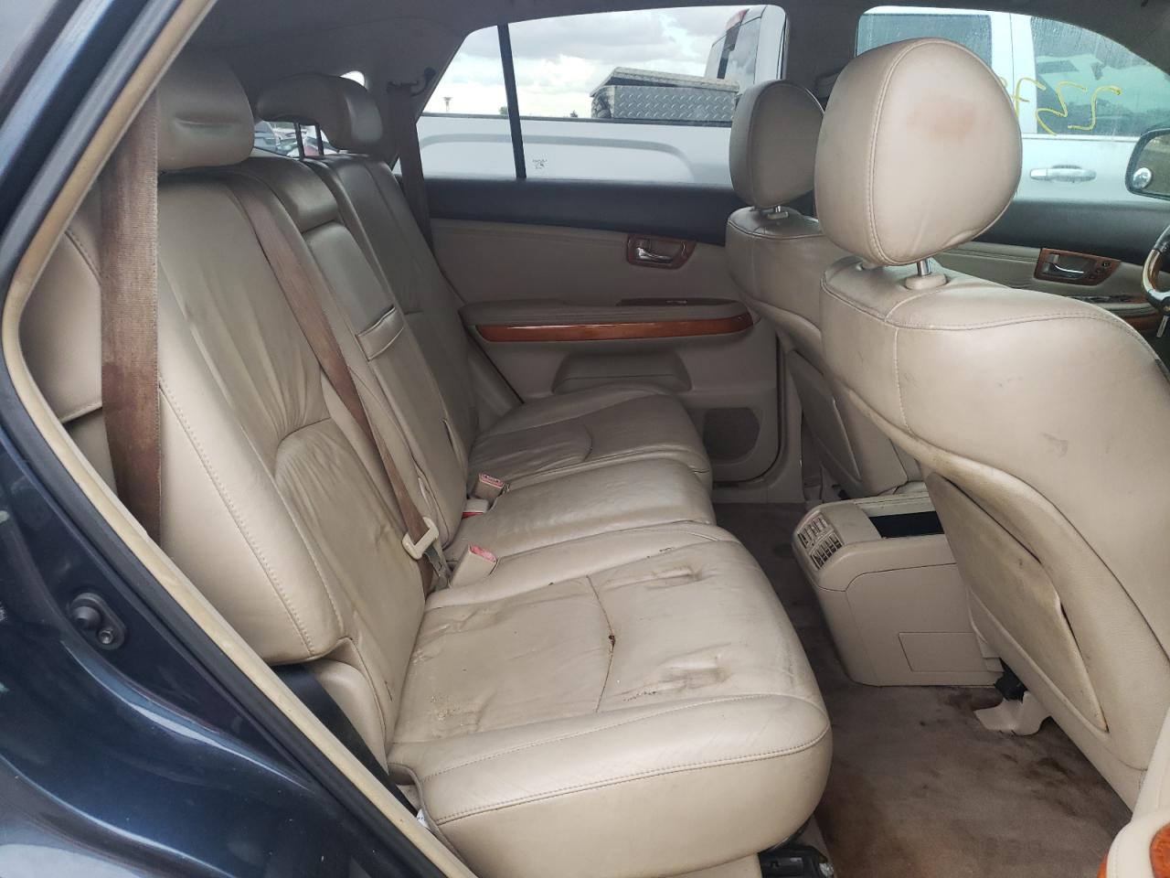 Photo 6 from auction – 2004 LEXUS RX 330 with VIN 2T2GA31U44C011296