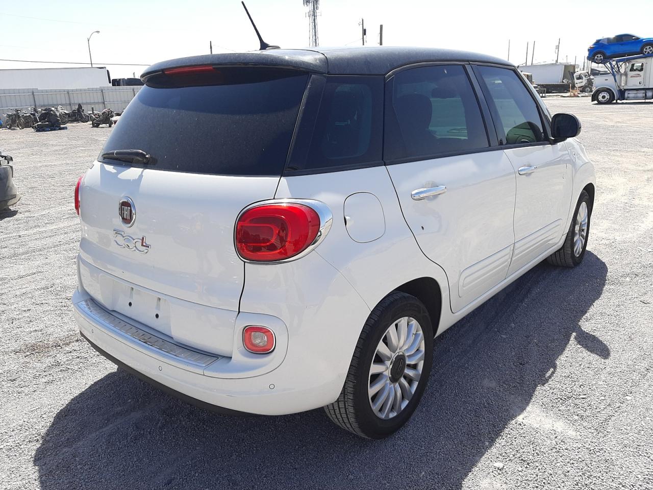 Photo 4 from auction – 2014 FIAT 500L EASY with VIN ZFBCFABH1EZ001104