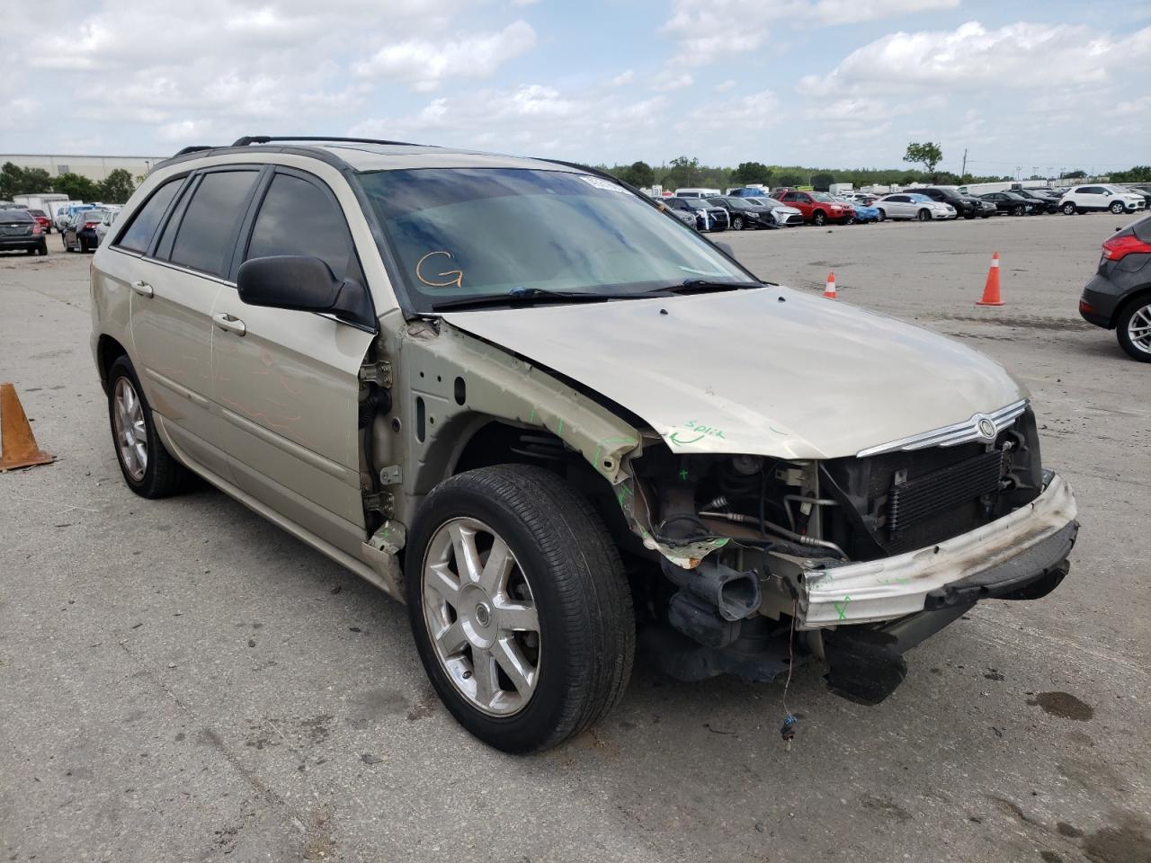 CHRYSLER PACIFICA L 2005 with VIN 2C8GF78455R546284 - Photo from auction