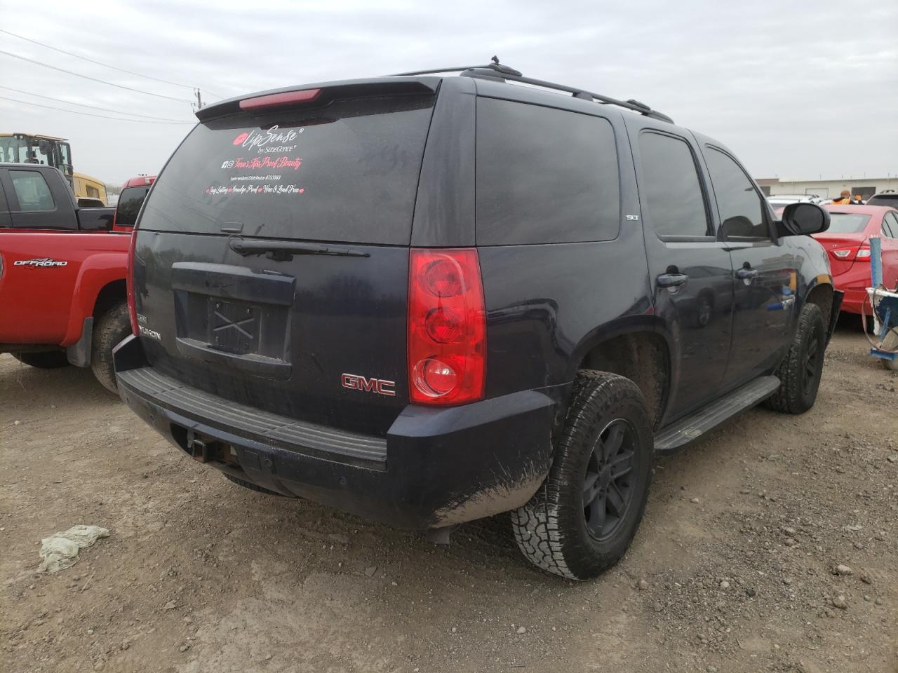 Photo 4 from auction – 2007 GMC YUKON with VIN 1GKFK13037J331511