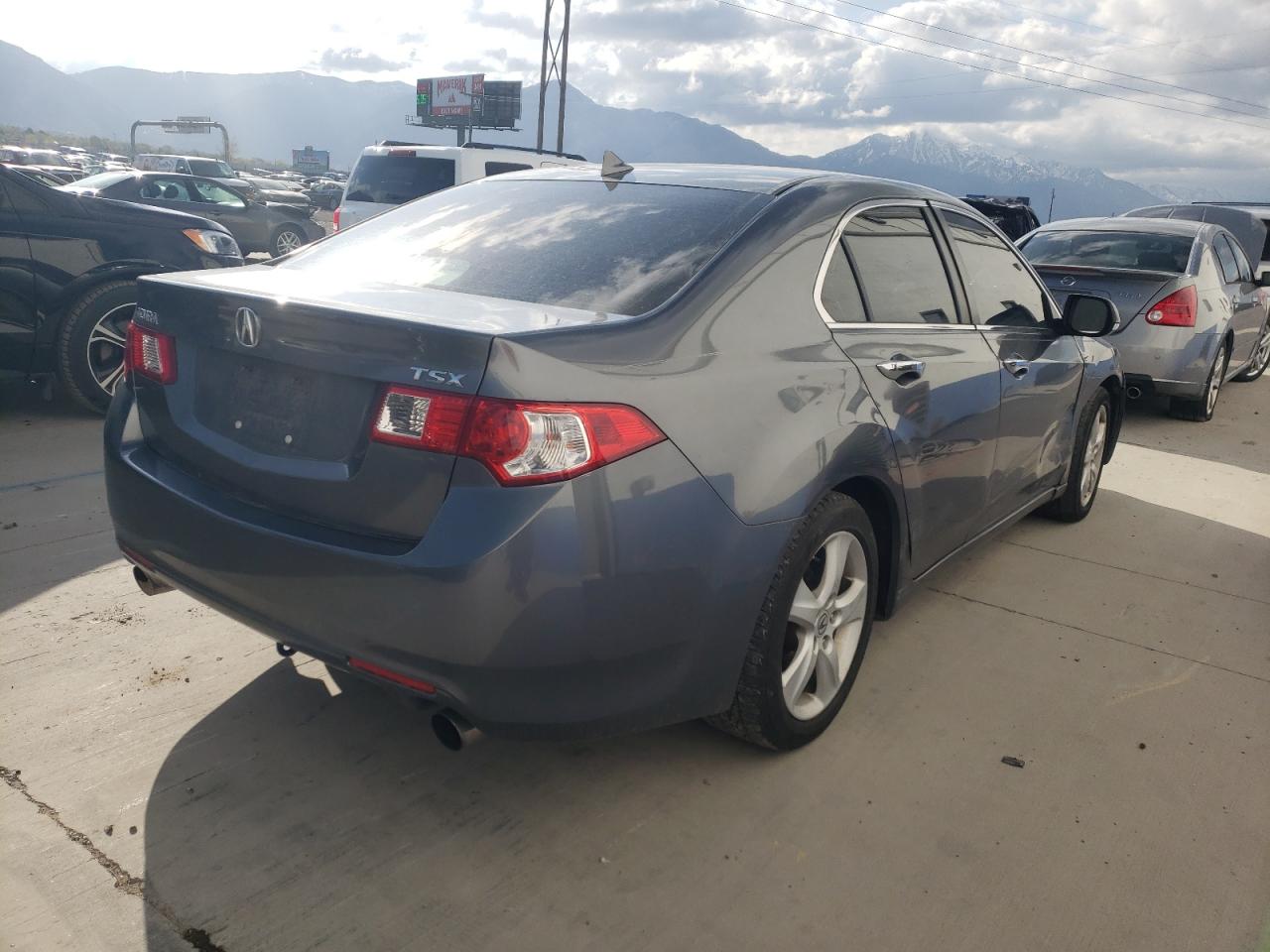 Photo 4 from auction – 2009 ACURA TSX with VIN JH4CU26649C017189