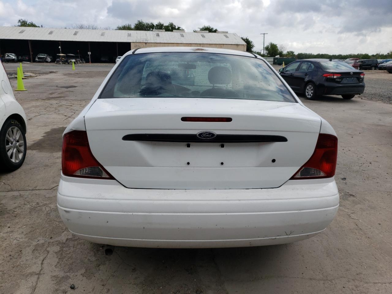 Photo 9 from auction – 2004 FORD FOCUS SE C with VIN 1FAFP34304W103777