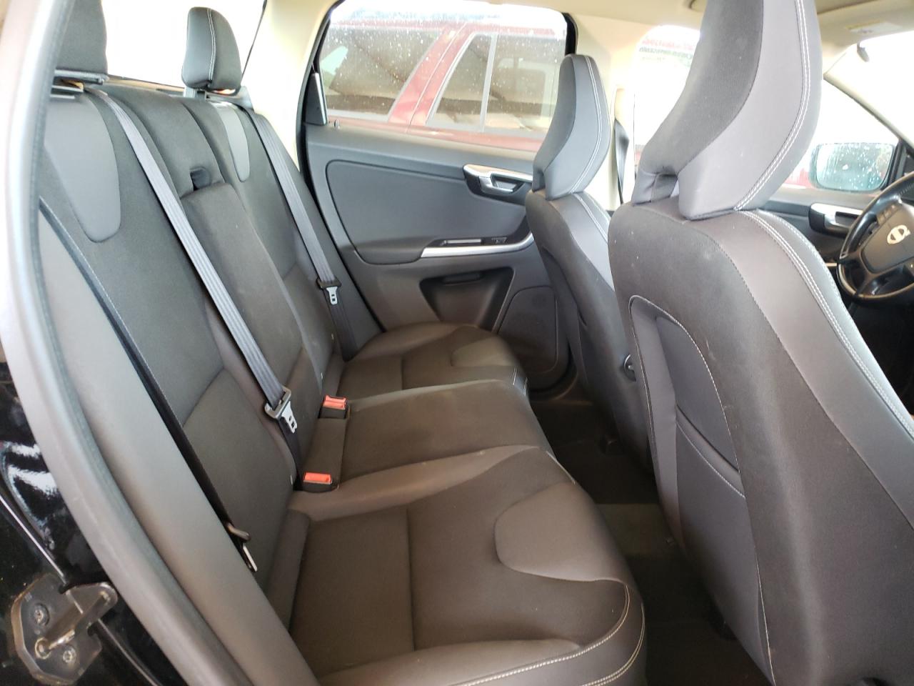 Photo 6 from auction – 2011 VOLVO XC60 3.2 with VIN YV4940DL1B2135959