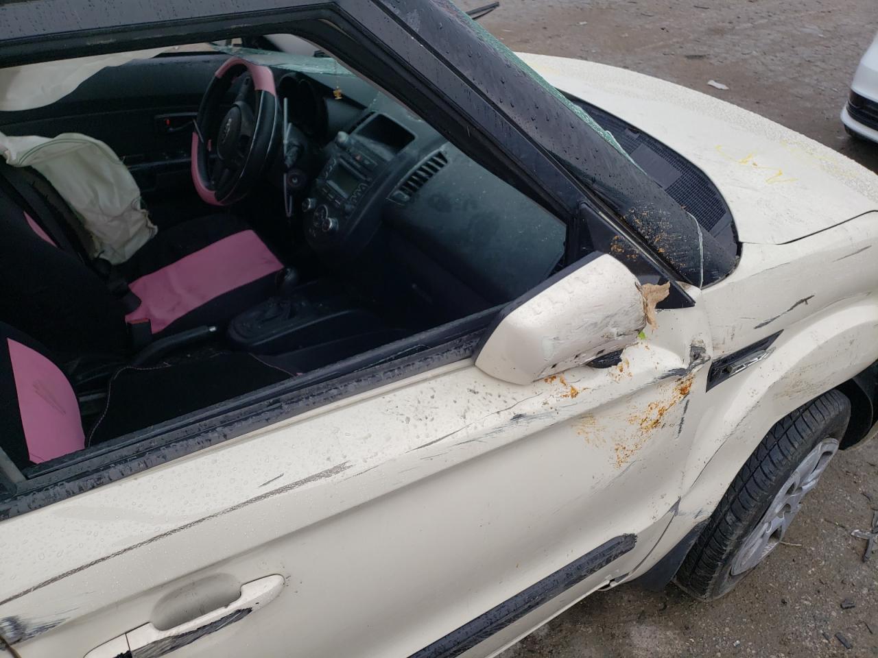 Photo 10 from auction – 2013 KIA SOUL with VIN KNDJT2A54D7503500