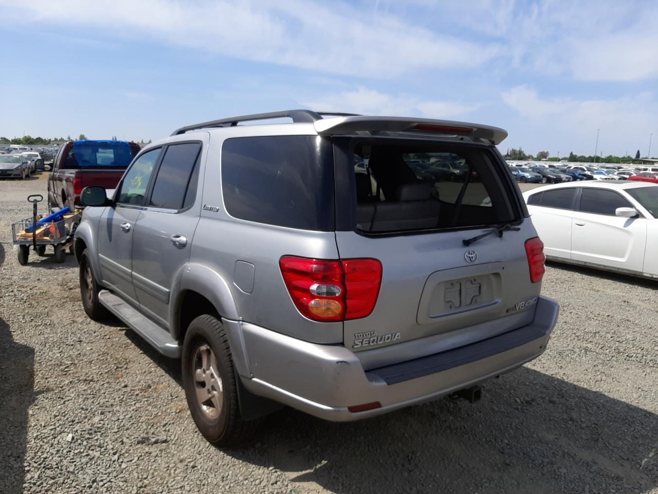 Photo 3 from auction – 2002 TOYOTA SEQUOIA LI with VIN 5TDBT48A12S086388