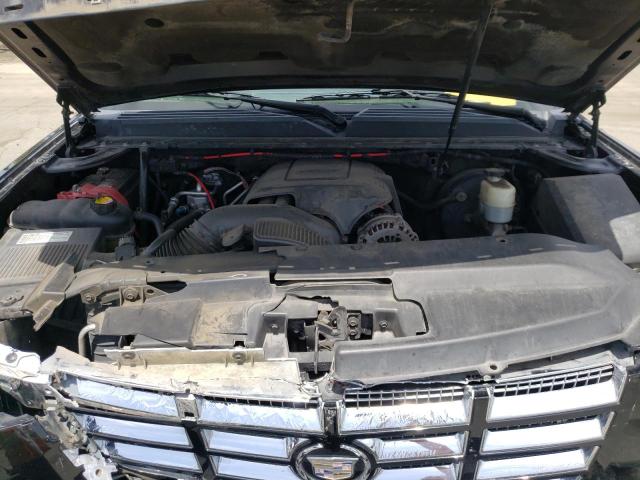Photo 7 from auction – 2009 CADILLAC ESCALADE with VIN 1GYFC132X9R104597