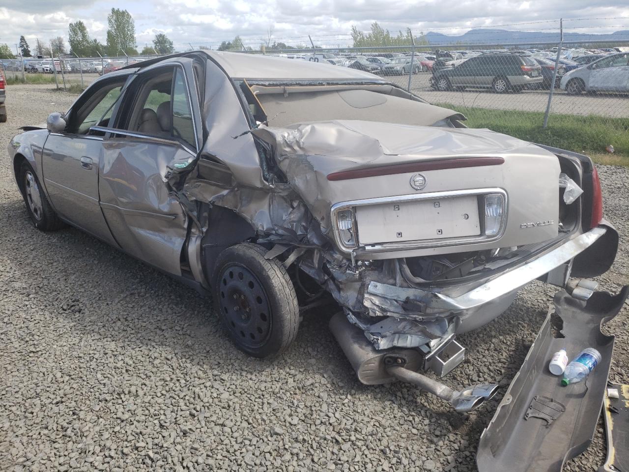 Photo 10 from auction – 2001 CADILLAC DEVILLE with VIN 1G6KD54Y21U293889