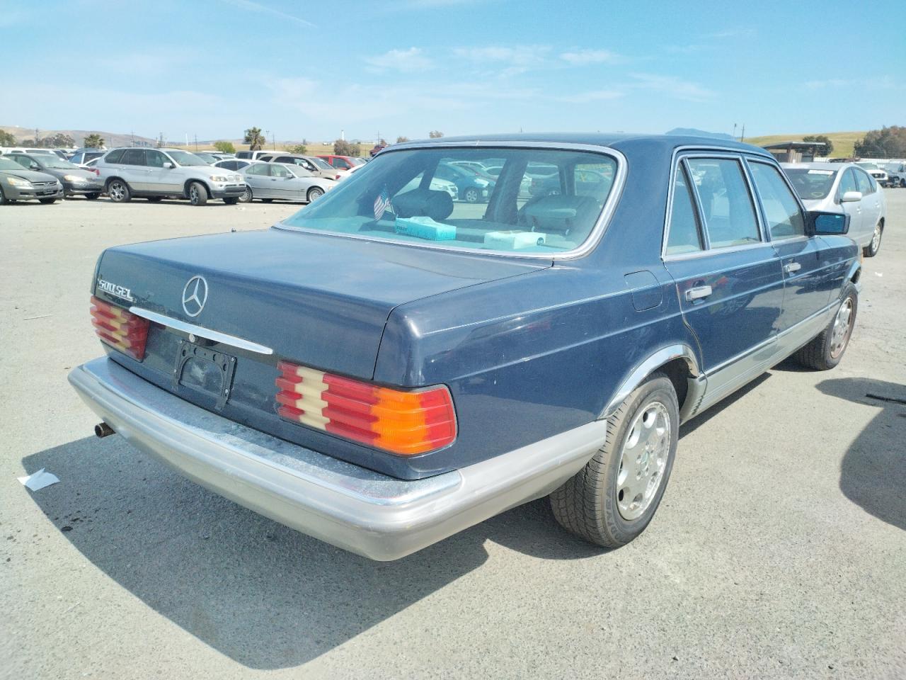Photo 4 from auction – 1985 MERCEDES-BENZ 500 SEL with VIN WDBCA37D5FA177407