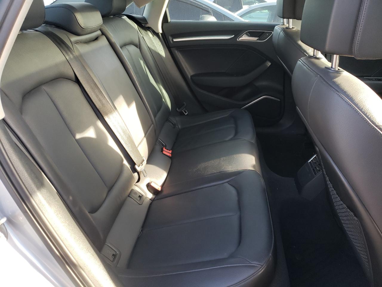 Photo 6 from auction – 2015 AUDI A3 PREMIUM with VIN WAUEFGFF8F1093357
