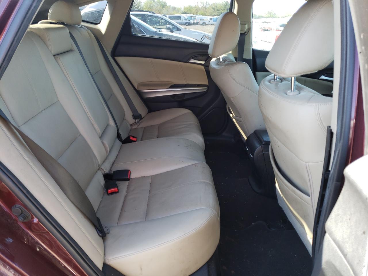 Photo 6 from auction – 2013 HONDA CROSSTOUR with VIN 5J6TF2H57DL000549