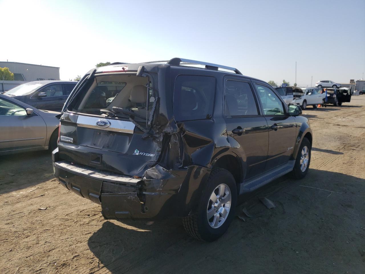 Photo 4 from auction – 2011 FORD ESCAPE HYB with VIN 1FMCU5K32BKB25610