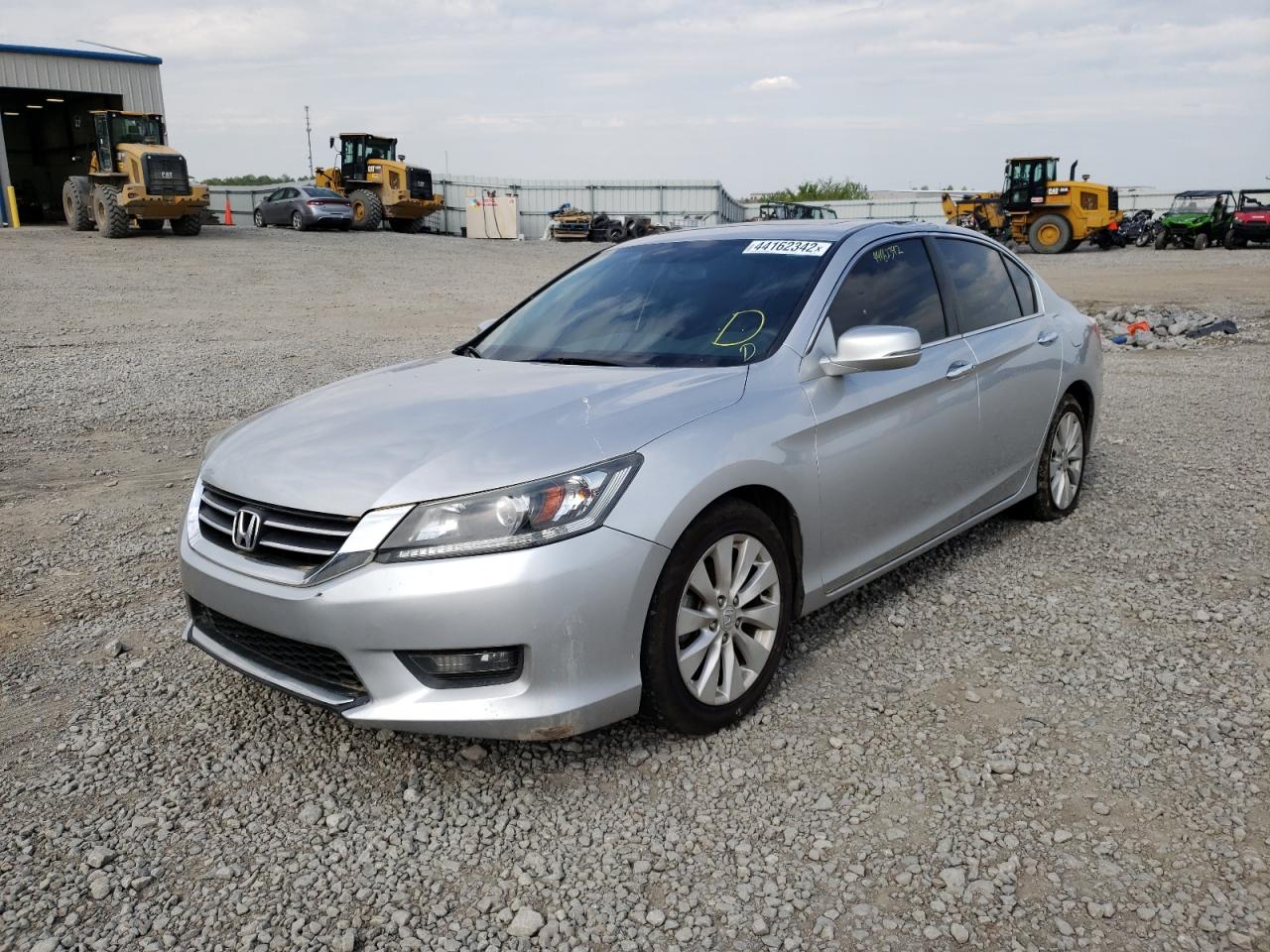 Photo 2 from auction – 2015 HONDA ACCORD EX with VIN 1HGCR2F73FA089392