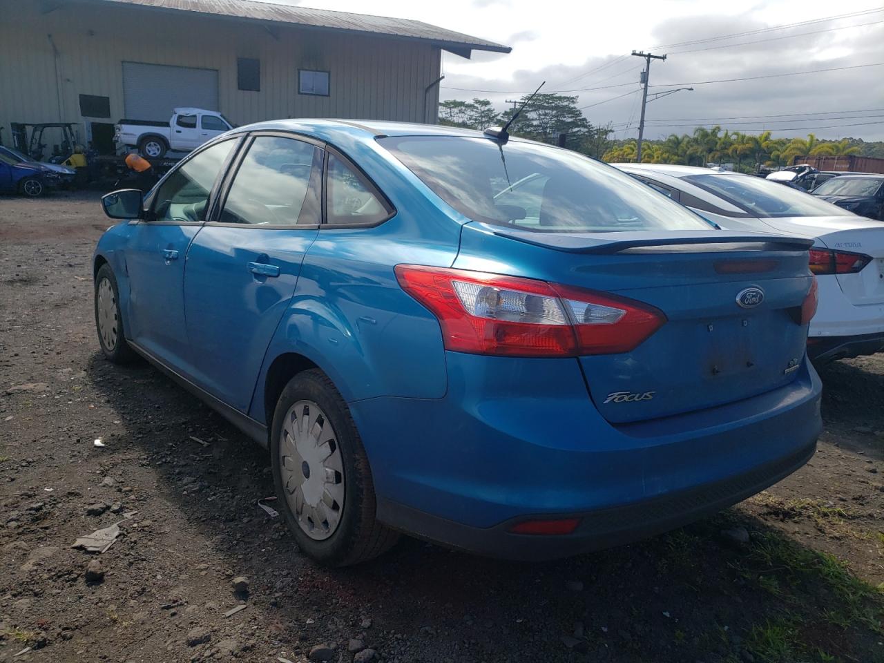 Zdjęcie 3 z aukcji – 2013 FORD FOCUS SE z VIN 1FADP3F25DL364187