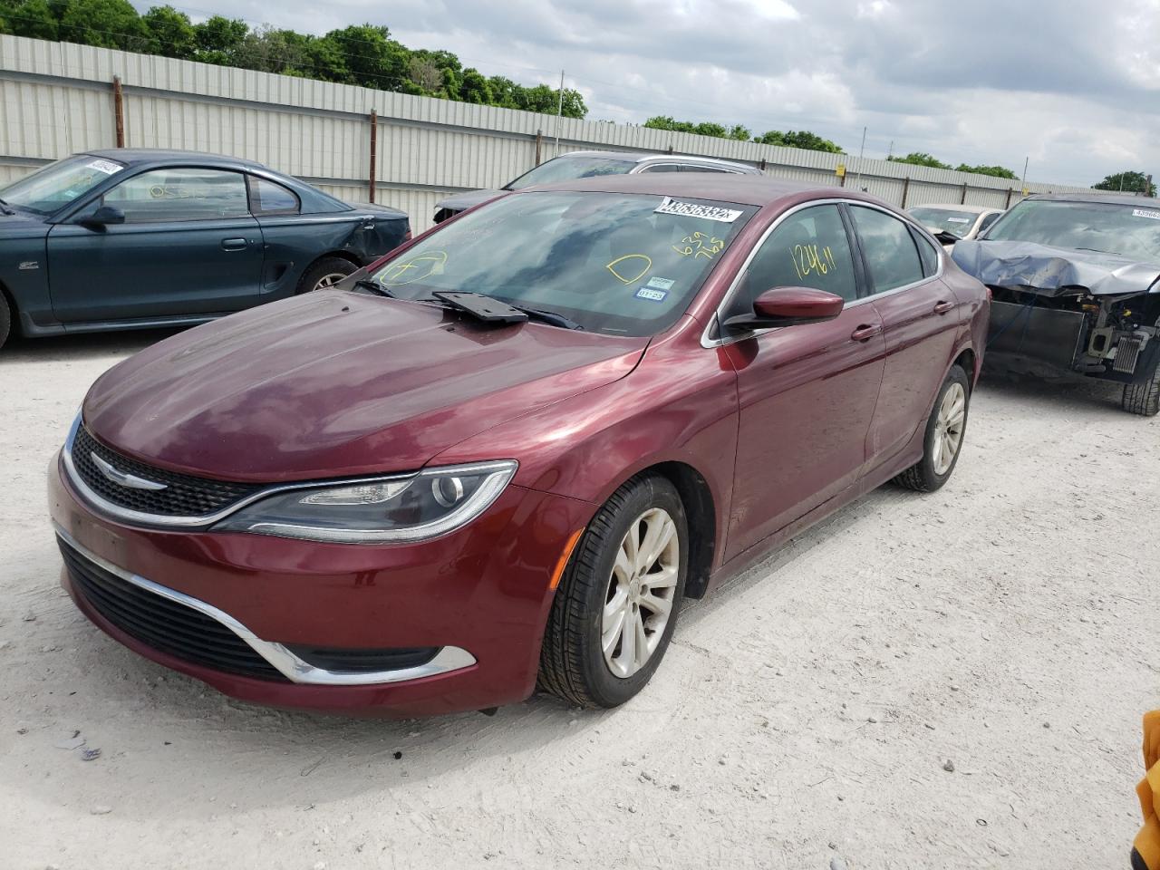 Photo 15 from auction – 2015 CHRYSLER 200 LIMITE with VIN 1C3CCCAB8FN639765