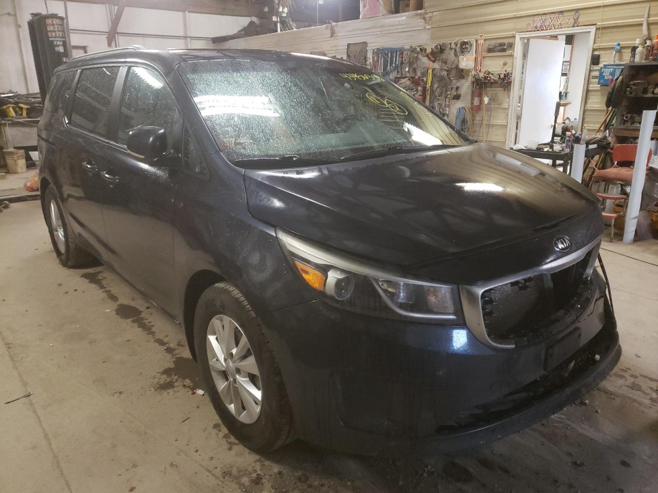 KIA SEDONA LX 2015 with VIN KNDMB5C13F6044741 - Photo from auction