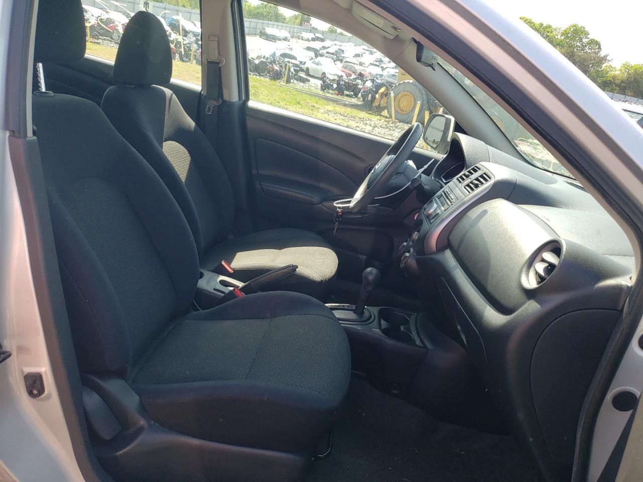 Photo 5 from auction – 2012 NISSAN VERSA S with VIN 3N1CN7APXCL942473