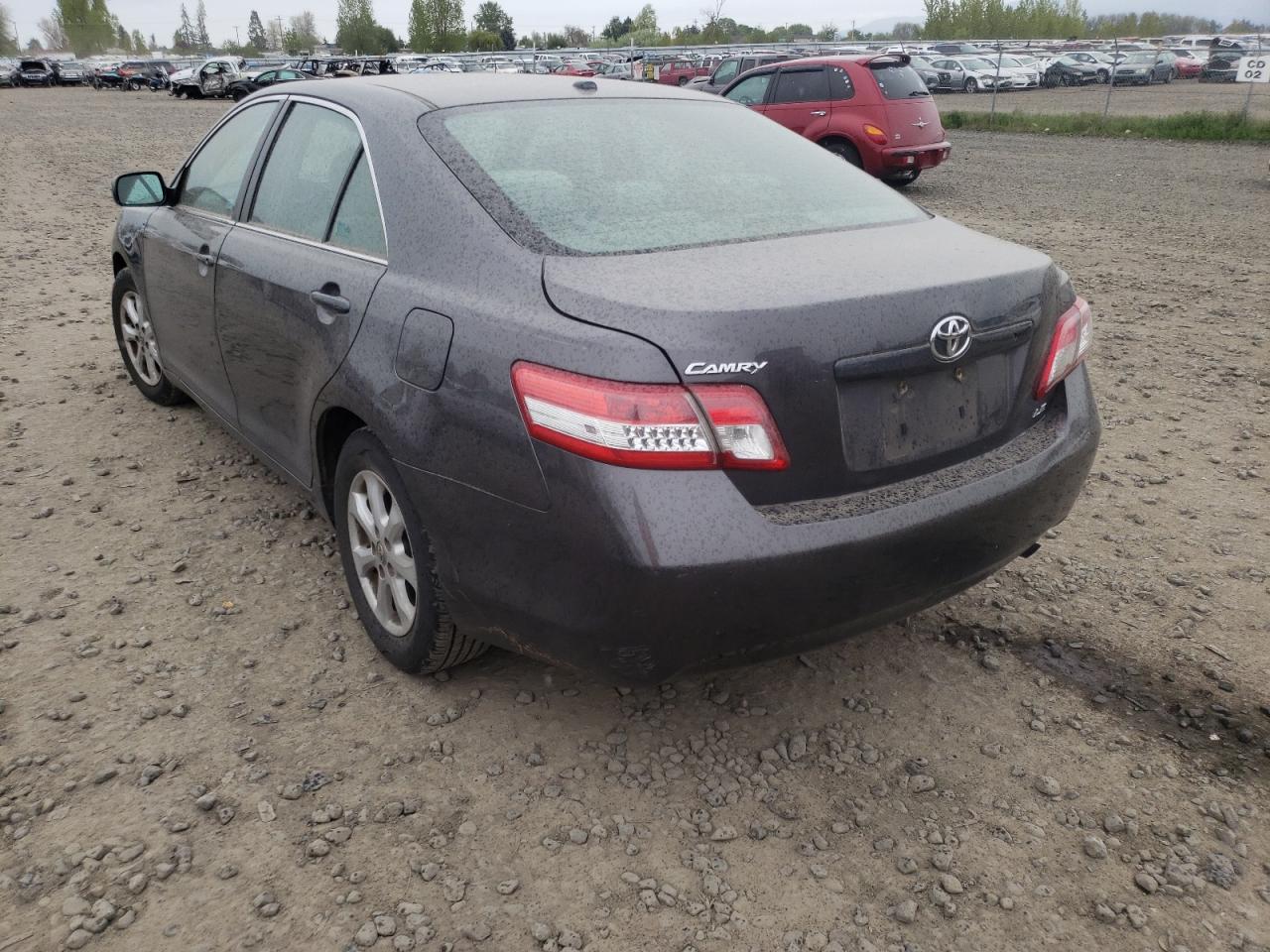Photo 3 from auction – 2011 TOYOTA CAMRY with VIN 4T4BF3EK5BR190376