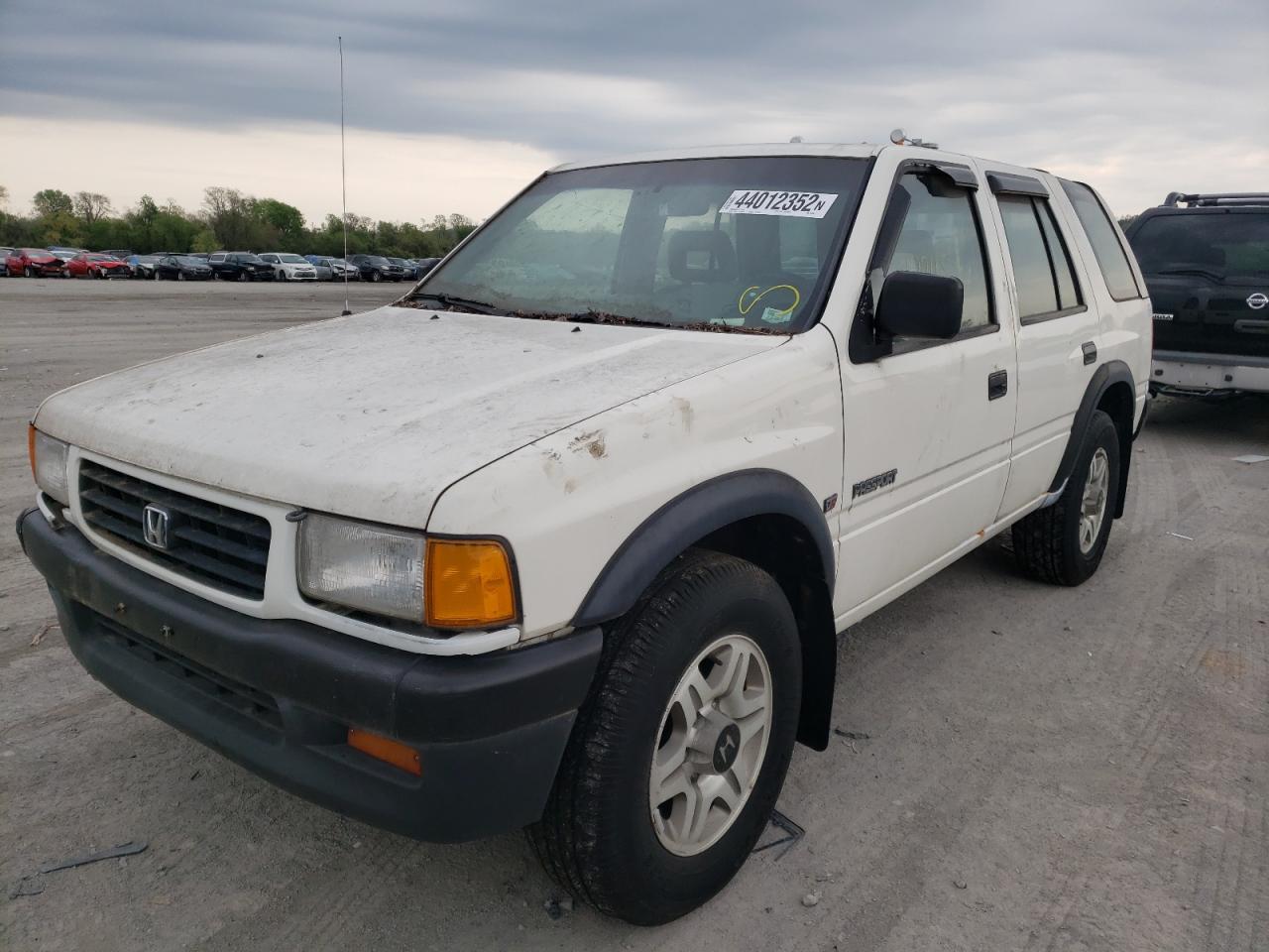 Photo 9 from auction – 1997 HONDA PASSPORT E with VIN 4S6CM58V8V4417061