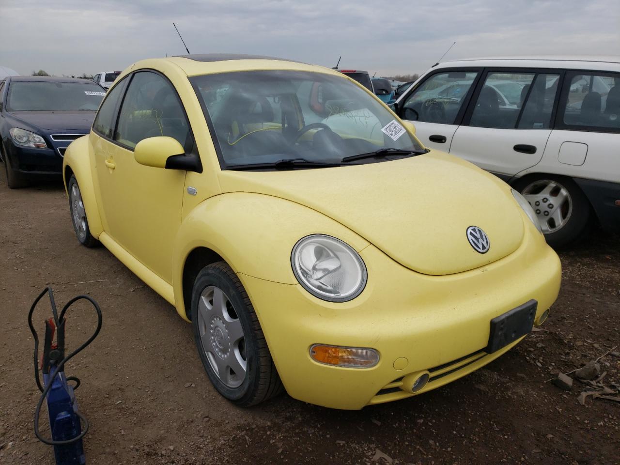 VOLKSWAGEN NEW BEETLE 2001 with VIN 3VWDD21C71M436561 - Photo from auction