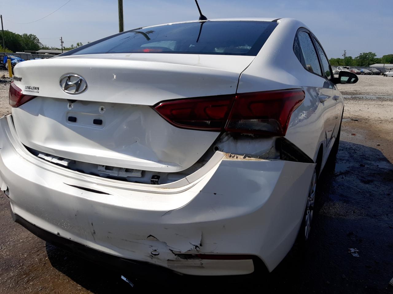 Photo 9 from auction – 2019 HYUNDAI ACCENT SE with VIN 3KPC24A32KE047337
