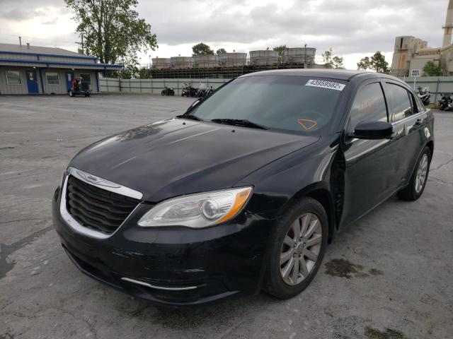 Photo 2 from auction – 2014 CHRYSLER 200 LX with VIN 1C3CCBAB4EN213161