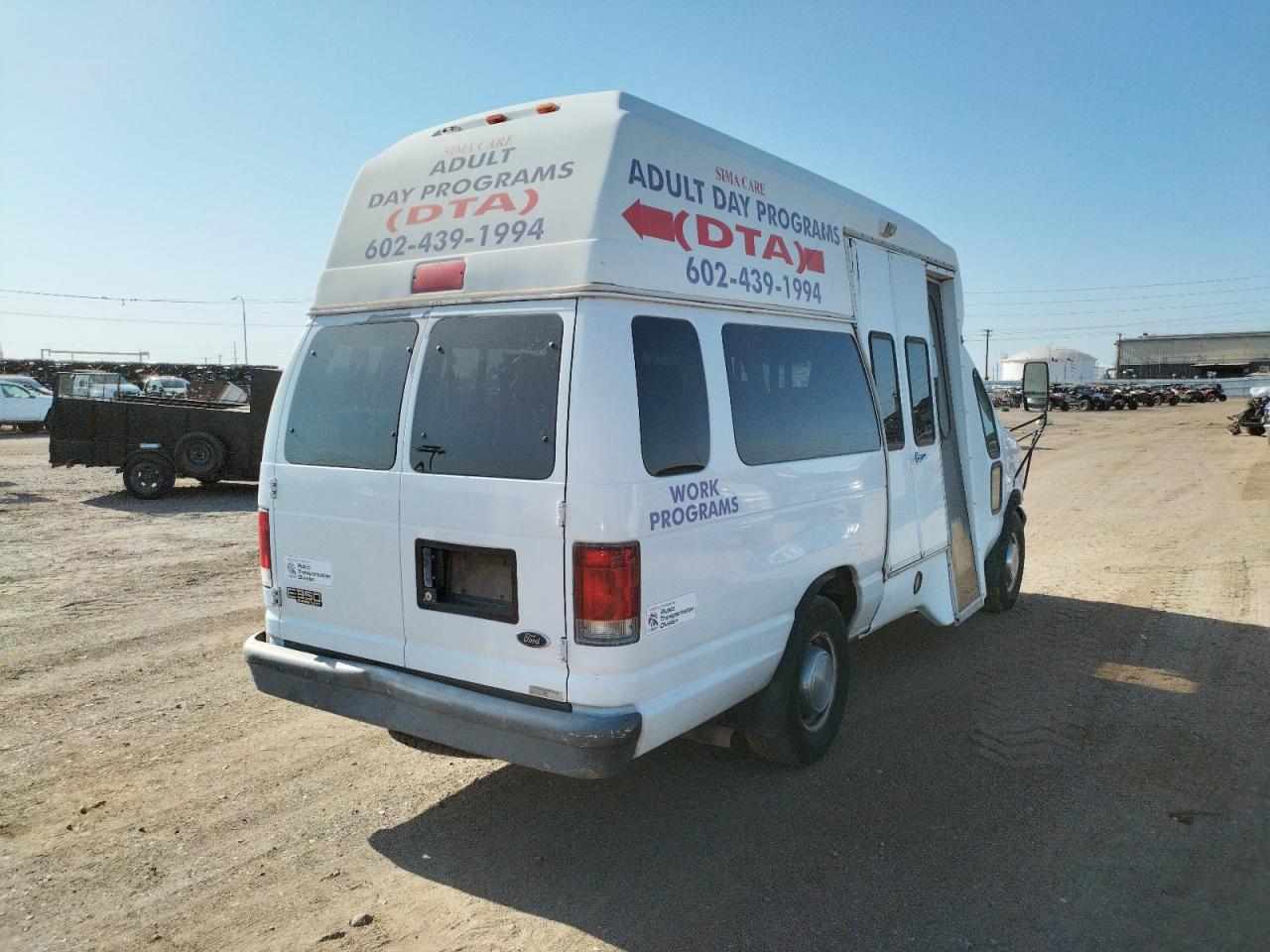 Photo 4 from auction – 2005 FORD E350 SUPER with VIN 1FTSS34L75HB32349