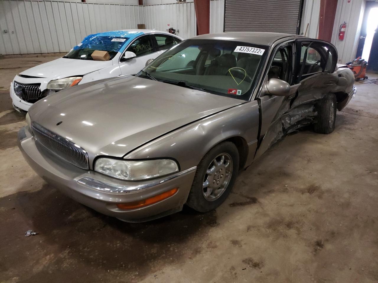 Photo 2 from auction – 2002 BUICK PARK AVENU with VIN 1G4CW54K724153003