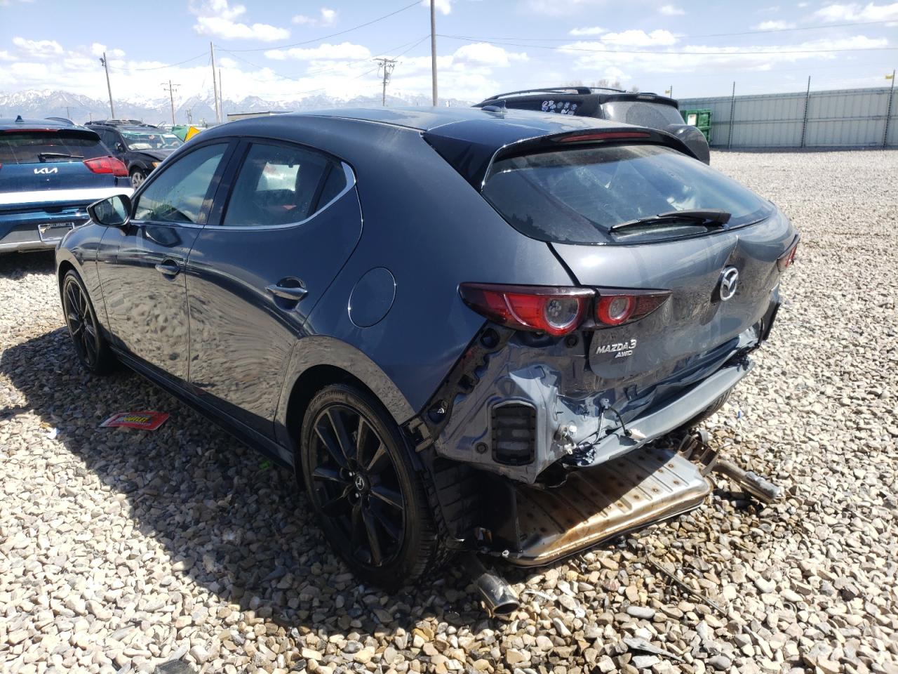 Photo 3 from auction – 2020 MAZDA MAZDA 3 with VIN JM1BPBNM5L1175953