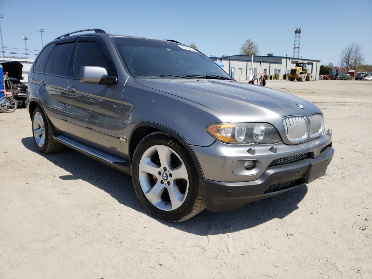 BMW X5 4.4I 2004 with VIN 5UXFB535X4LV00310 - Photo from auction