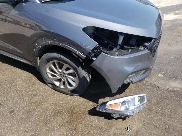 Photo 9 from auction – 2017 HYUNDAI TUCSON LIM with VIN KM8J3CA44HU416082