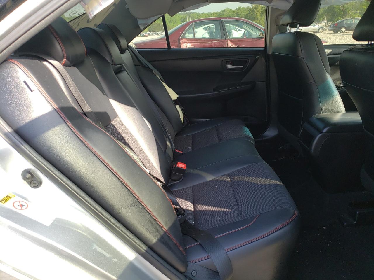 Photo 6 from auction – 2017 TOYOTA CAMRY LE with VIN 4T1BF1FK0HU675711