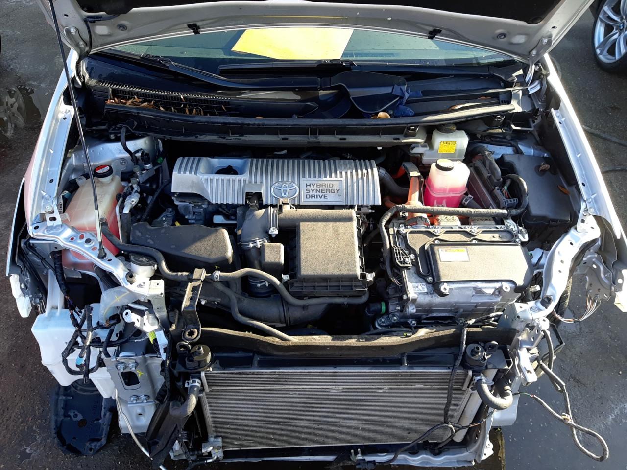 Photo 7 from auction – 2015 TOYOTA PRIUS with VIN JTDKN3DU2F1997305