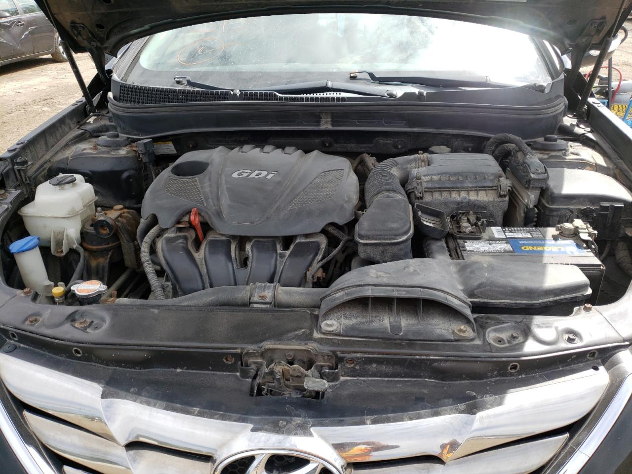 Photo 7 from auction – 2011 HYUNDAI SONATA SE with VIN 5NPEC4AC8BH182212